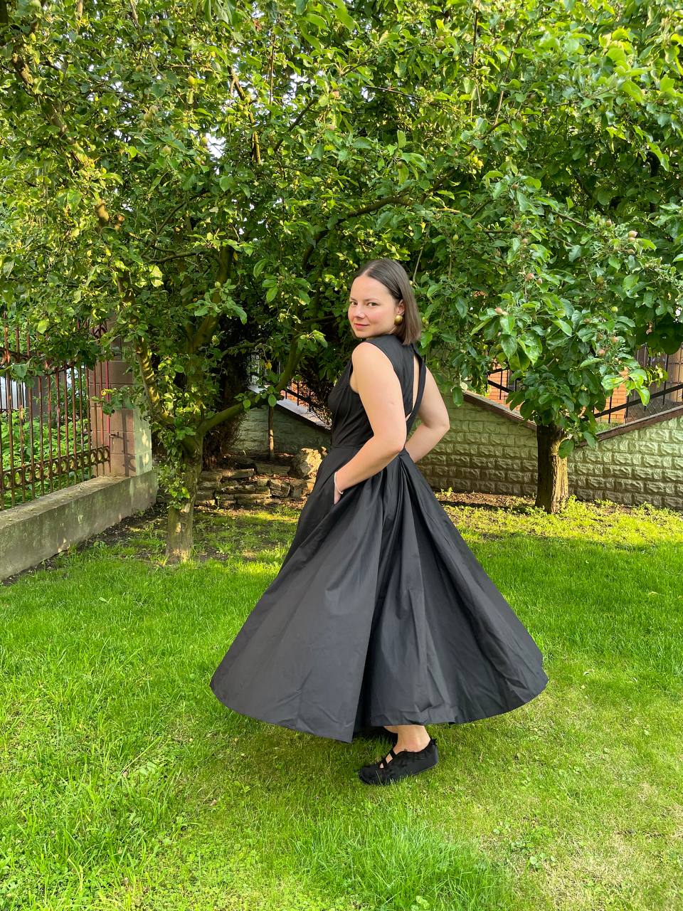 Black midi dress with cutout