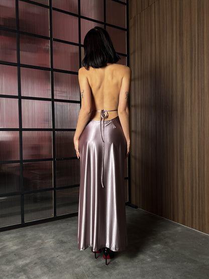 Grey-olive dress with highlights on the ties