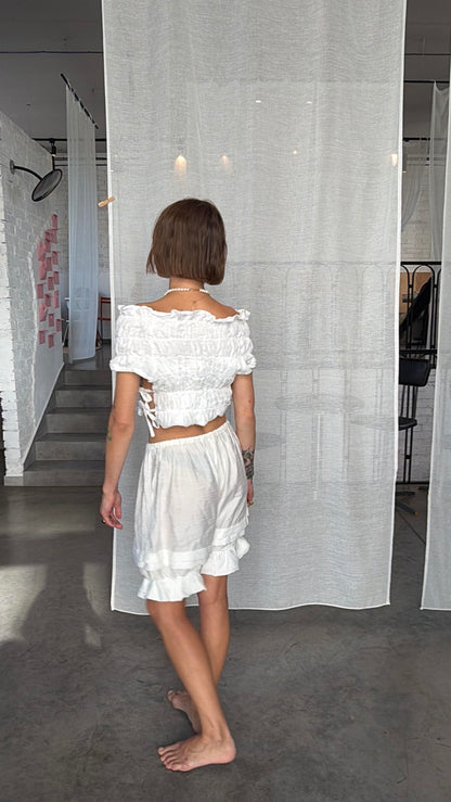 Linen top cropped back and shorts