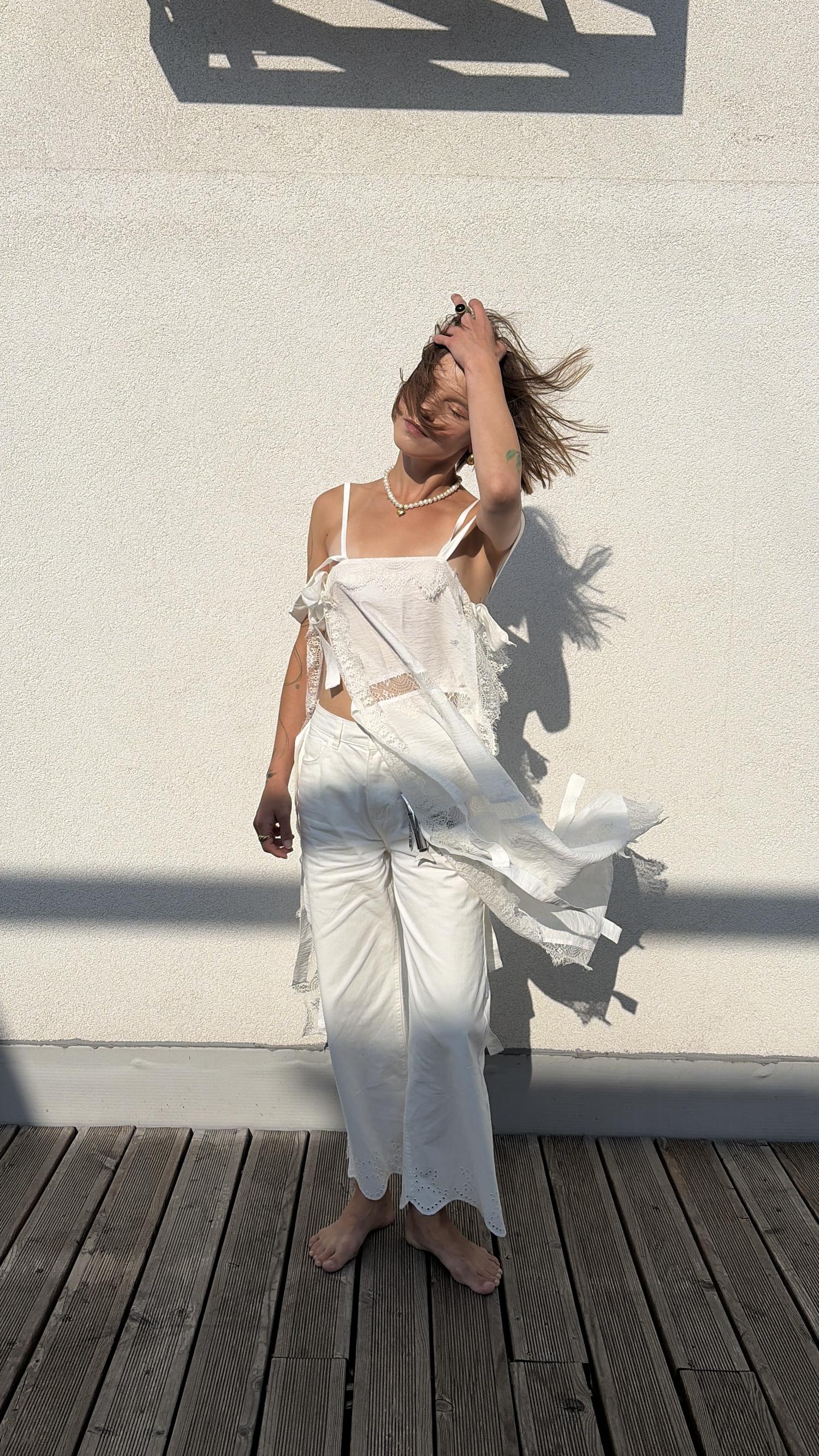 apron white