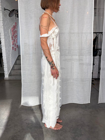 apron white side