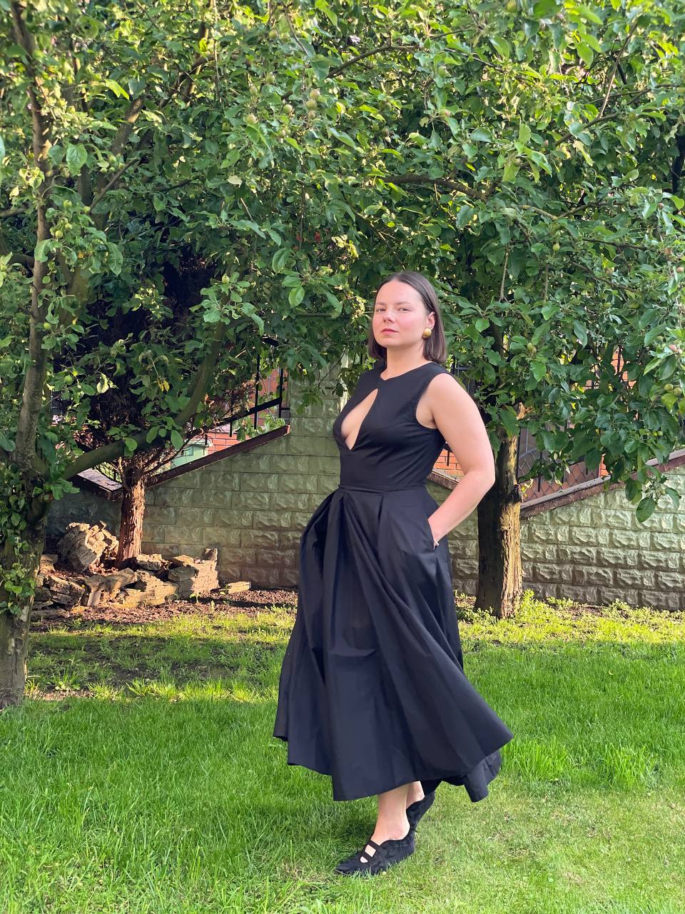 Black midi dress with cutout